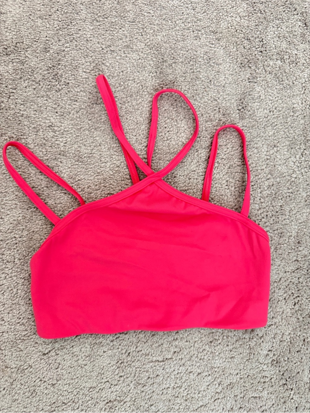 Flow Y Strappy Bra Nulu *Light
Support, A-C Cups